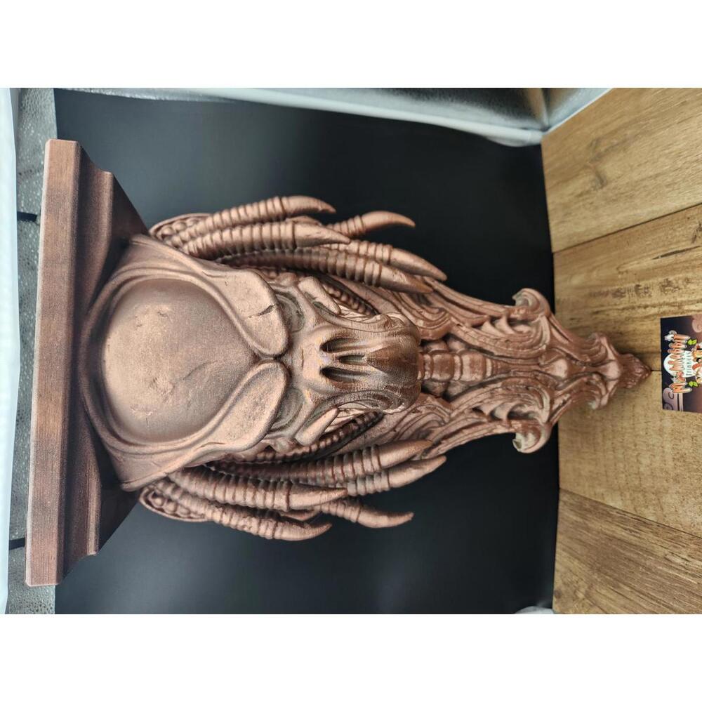 Predator Wall Hanger Shelf - Aliens Movie Room Prop - Game Room Decor - Dad Gift